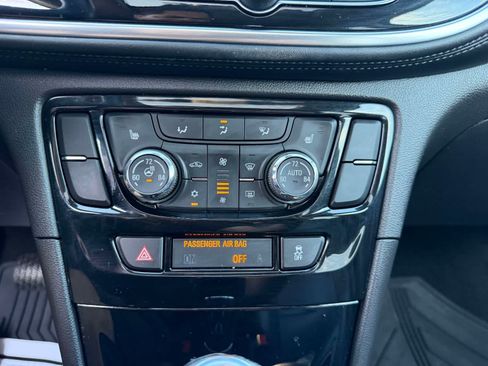 Used 2017 Buick Encore Essence AWD/4WD image 24