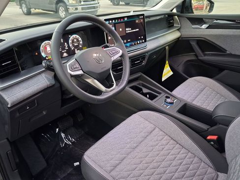 New 2026 Volkswagen Tiguan S FWD image 7
