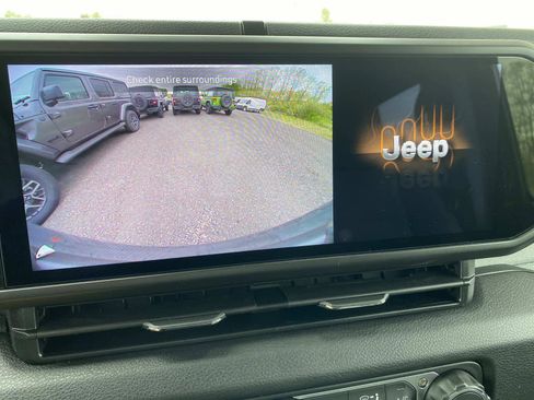 New 2026 Jeep Wrangler Unlimited Sport AWD/4WD image 10