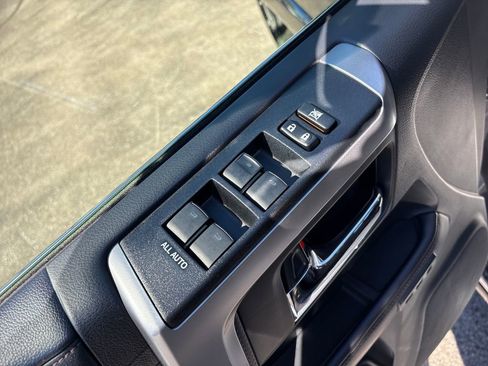 Used 2022 Toyota 4Runner Limited image 11