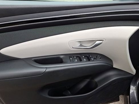 Used 2024 Hyundai Tucson SEL w/ Convenience Package AWD/4WD image 12