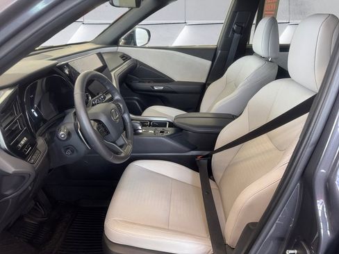 Used 2025 Lexus TX 350 350 Premium w/ Technology Package image 7