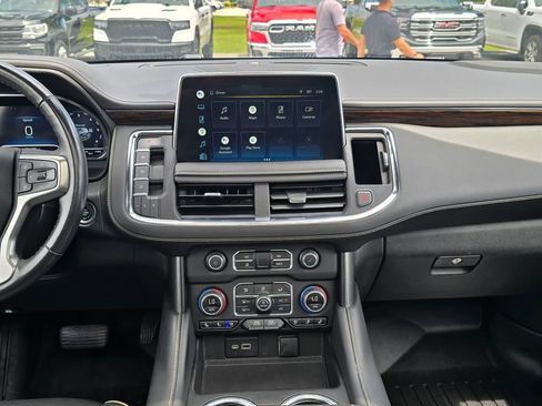 Certified 2022 Chevrolet Tahoe Premier AWD/4WD image 17