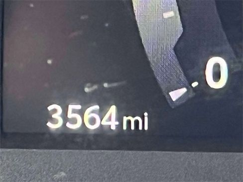 Certified 2025 Toyota Tacoma SR5 w/ SR5 Upgrade Package image 33