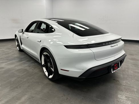 Used 2020 Porsche Taycan 4S image 4