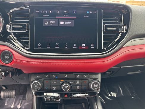 Used 2021 Dodge Durango R/T w/ Trailer Tow Group IV AWD/4WD image 17