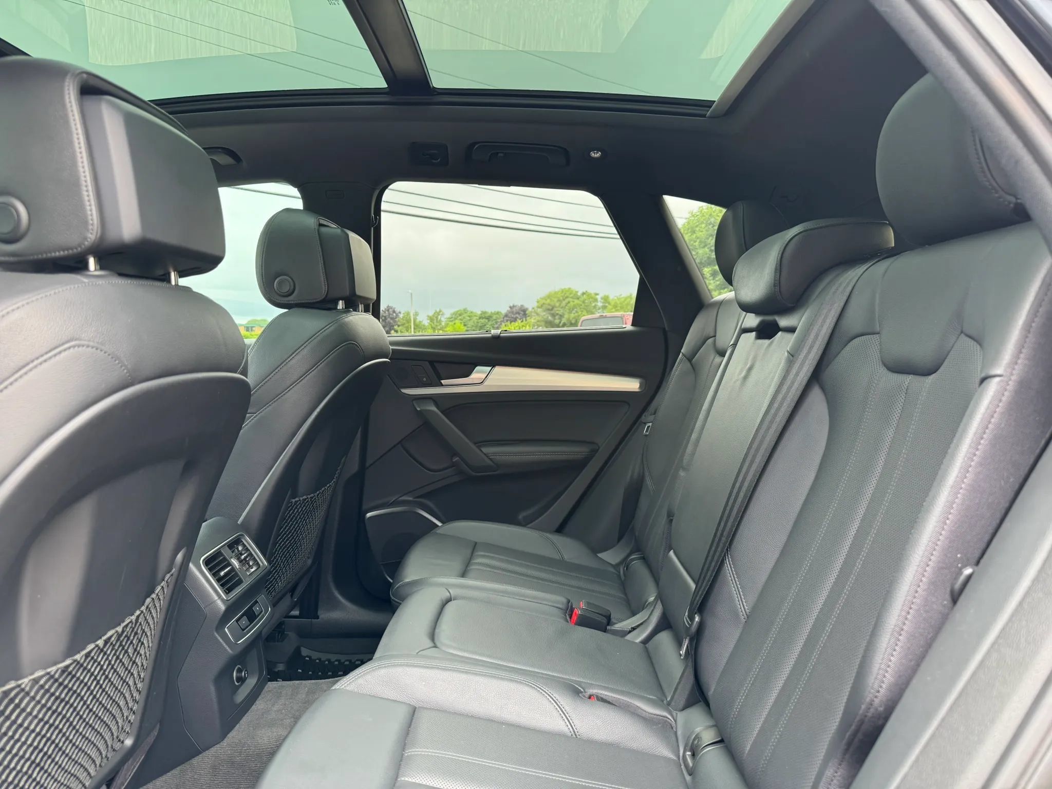 Used 2018 Audi SQ5 Premium Plus AWD/4WD image 37