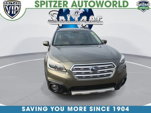 Used 2016 Subaru Outback 2.5i Limited AWD/4WD image 3