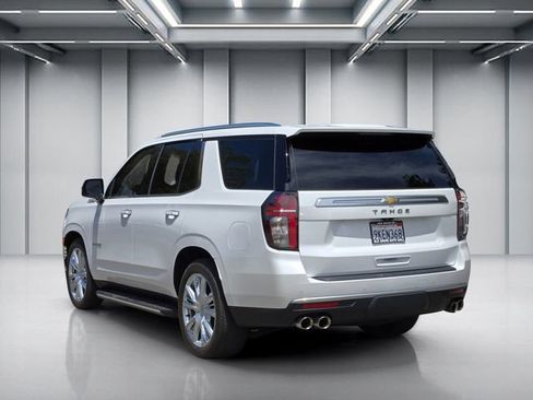Used 2024 Chevrolet Tahoe High Country AWD/4WD image 6