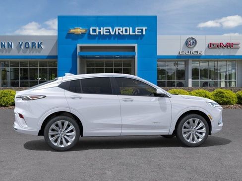 New 2026 Buick Envista Avenir FWD image 5