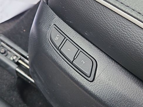 Certified 2025 MAZDA CX-5 AWD 2.5 S w/ Preferred Package image 11