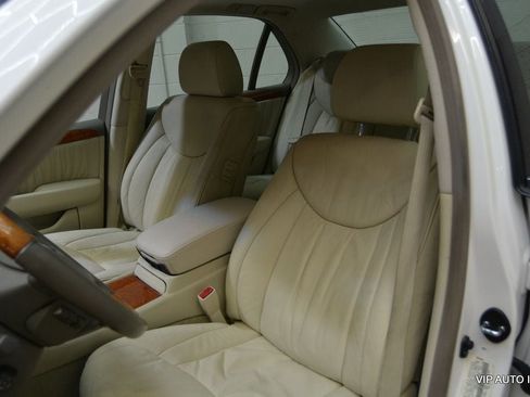 Used 2001 Lexus LS 430 RWD image 17