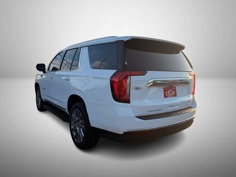 Used 2021 GMC Yukon SLT AWD/4WD image 3