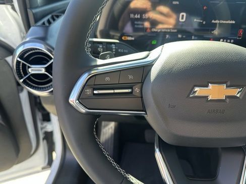 New 2026 Chevrolet Equinox EV LT w/ Comfort Package image 5