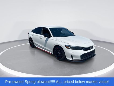 Used 2025 Honda Civic Sport image 2