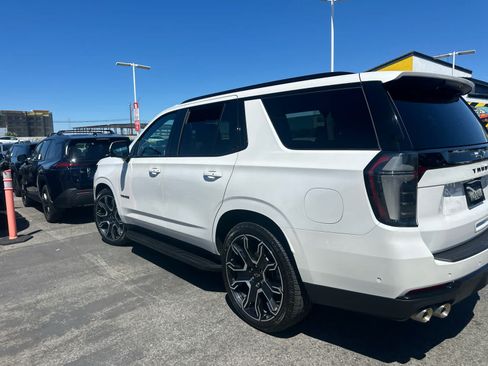 Used 2025 Chevrolet Tahoe RST w/ RST Capability Package AWD/4WD image 9
