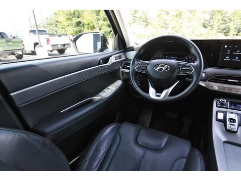 Used 2022 Hyundai Palisade SEL w/ 8P Bench Seat Package AWD/4WD image 6