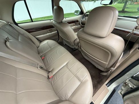 Used 2004 Mercury Grand Marquis LS RWD image 24