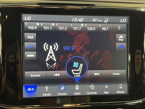 Used 2019 Jeep Grand Cherokee SRT w/ Trailer Tow Group IV AWD/4WD image 19