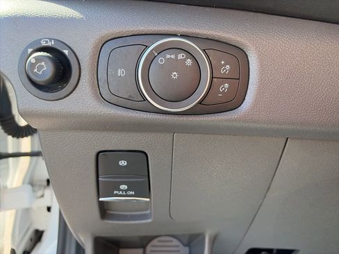 Used 2024 Ford Transit 350 XLT image 12