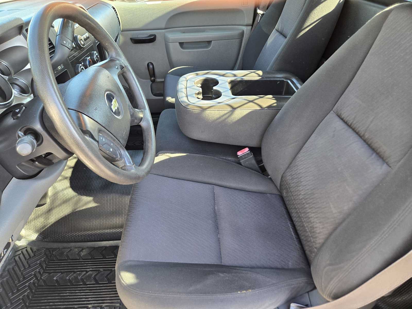 Used 2011 Chevrolet Silverado 3500 W/T RWD image 13