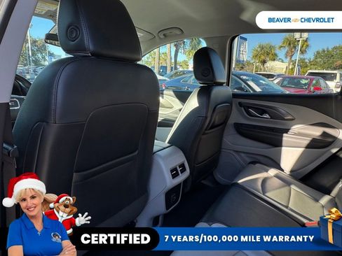 Used 2023 GMC Terrain SLT image 15