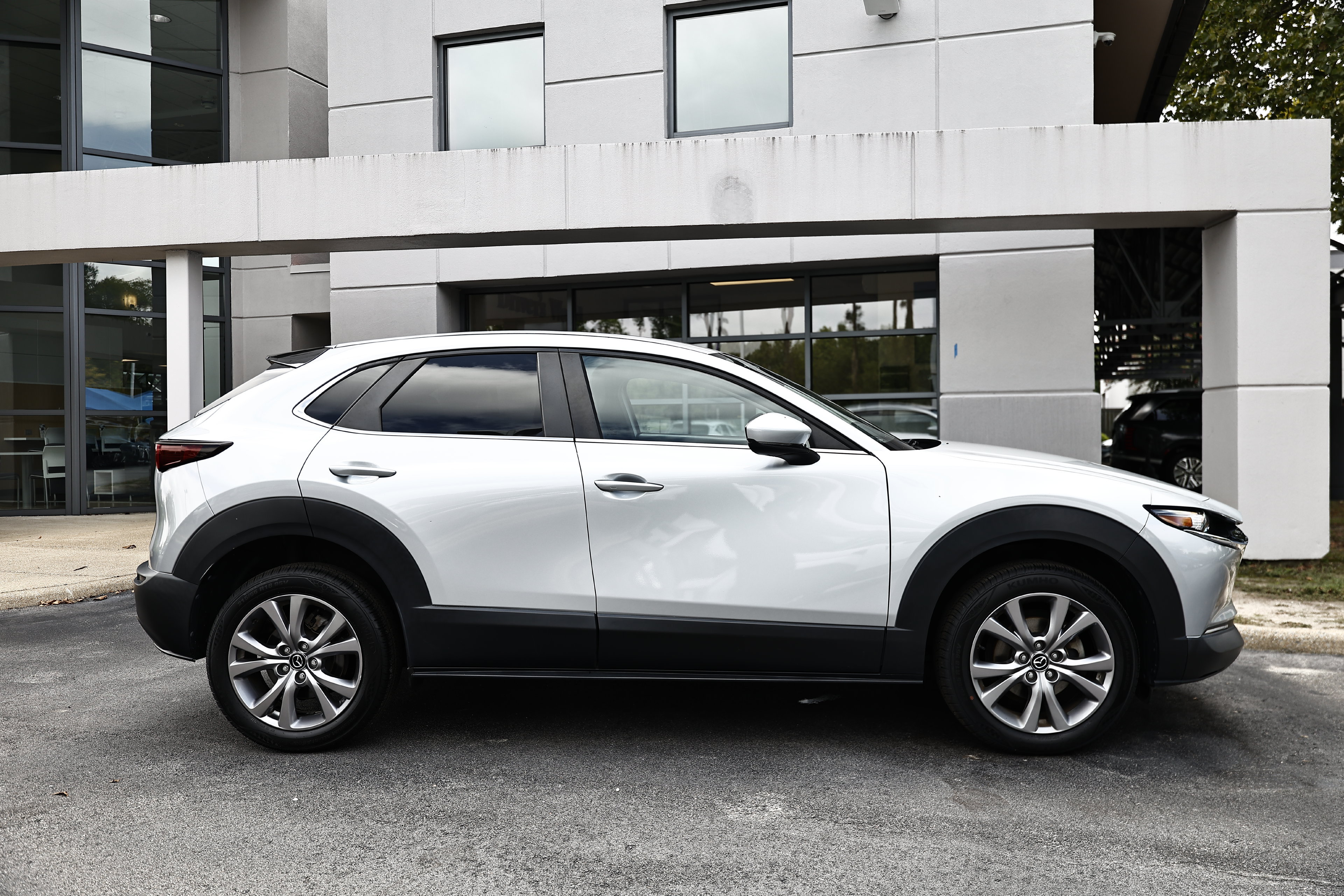 Used 2021 MAZDA CX-30 AWD 2.5 S w/ Preferred Package image 3