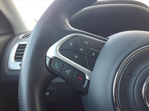 Used 2018 Jeep Compass Sport w/ Tech Group image 15