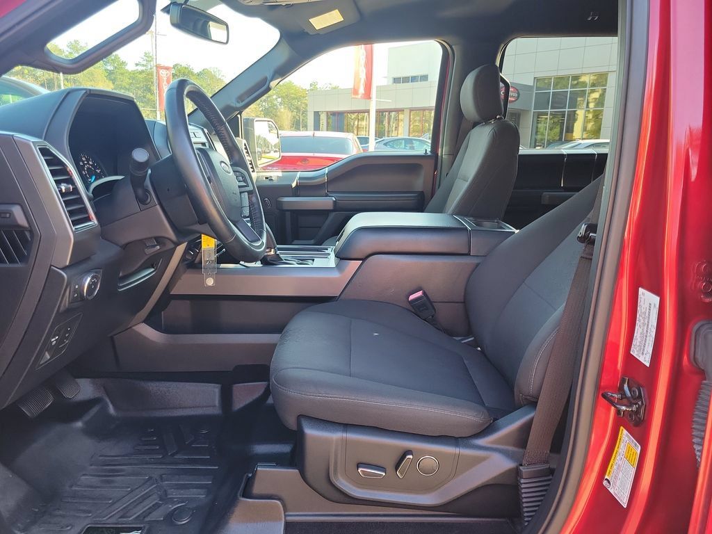 Used 2018 Ford F150 XLT w/ Equipment Group 302A Luxury RWD image 16