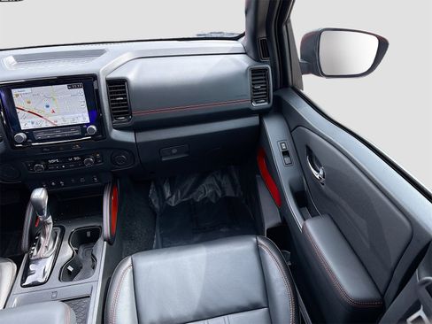 Used 2024 Nissan Frontier Pro-X w/ Pro Premium Package image 25
