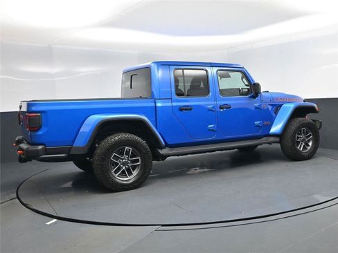 Used 2024 Jeep Gladiator Mojave image 4