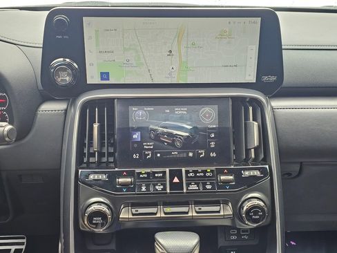 Used 2024 Lexus LX 600 F Sport AWD/4WD image 30