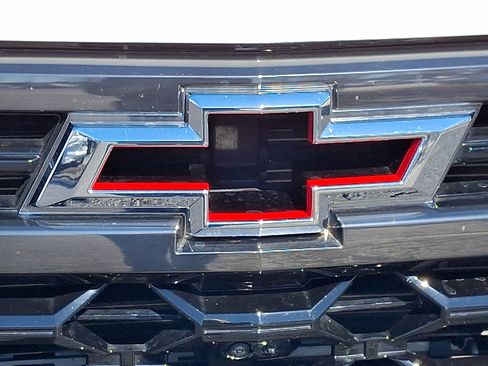 Certified 2024 Chevrolet Silverado 1500 ZR2 w/ Technology Package image 36