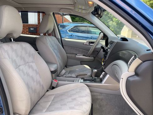 Used 2010 Subaru Forester 2.5X Premium AWD/4WD image 18