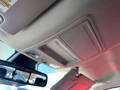 Used 2023 Ford Ranger Lariat w/ FX4 Off-Road Package image 31