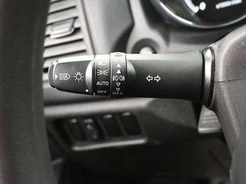 Used 2025 Mitsubishi Outlander Sport ES AWD/4WD image 16