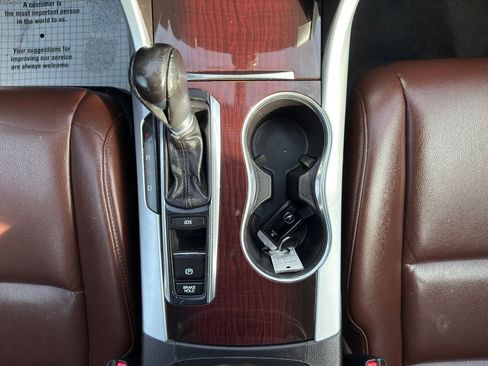 Used 2017 Acura TLX 2.4L image 33