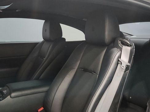 Used 2015 Rolls-Royce Wraith RWD image 39