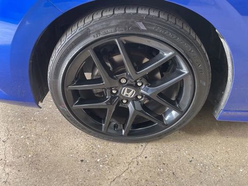 Used 2024 Honda Civic Sport image 34