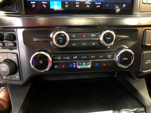 New 2026 Ford F350 Lariat w/ Lariat Ultimate Package AWD/4WD image 18