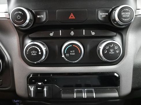 Used 2023 RAM 1500 Big Horn AWD/4WD image 19