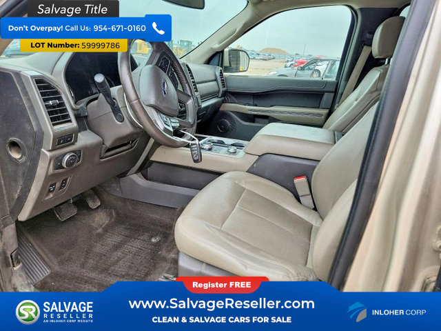 Used 2018 Ford Expedition Max XLT w/ Equipment Group 202A AWD/4WD image 8