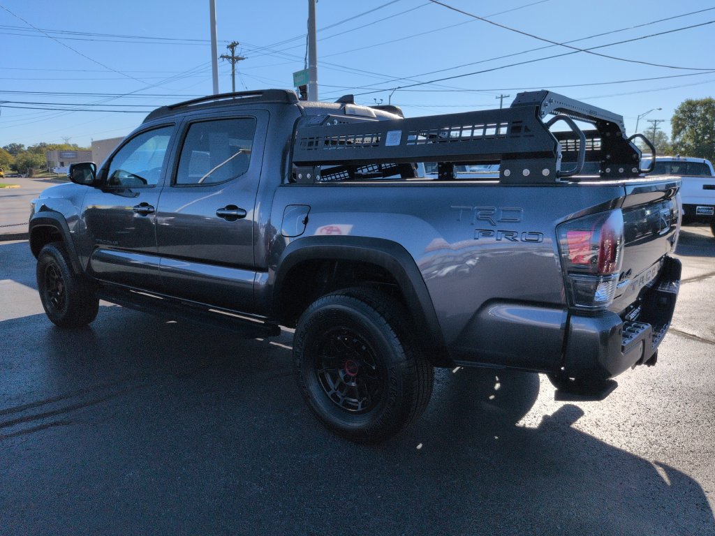 Used 2022 Toyota Tacoma TRD Pro AWD/4WD image 3