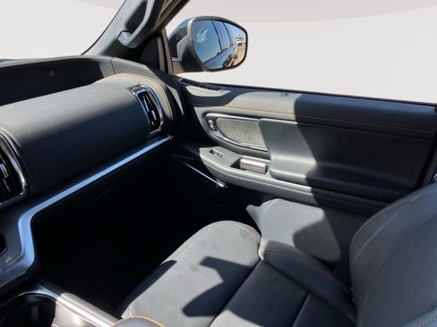 New 2026 Ford Expedition Tremor image 13