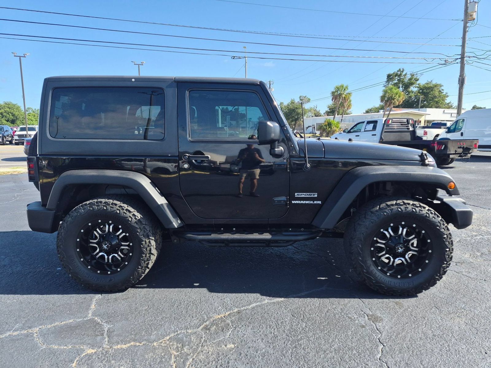 Used 2015 Jeep Wrangler Sport w/ Quick Order Package 24S AWD/4WD image 4