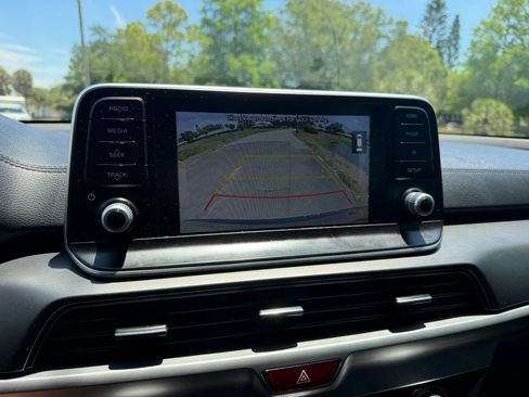 Used 2020 Kia Telluride S FWD image 21