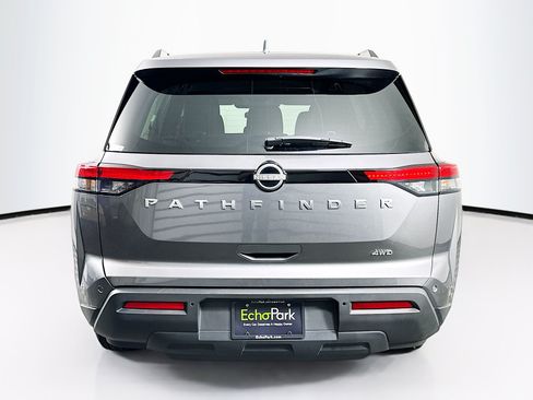 Used 2025 Nissan Pathfinder SV AWD/4WD image 7
