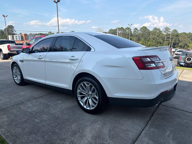 Used 2016 Ford Taurus Limited FWD image 5