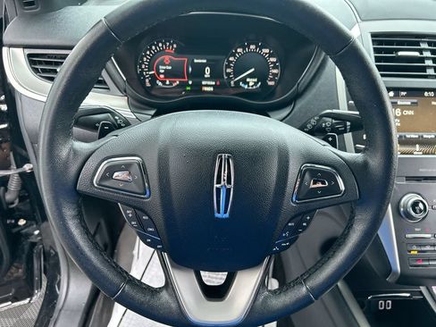 Used 2017 Lincoln MKC Premiere AWD/4WD image 28