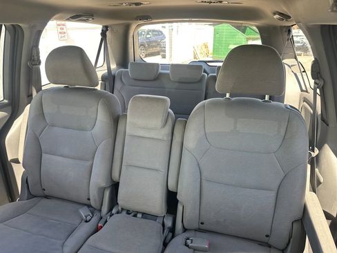 Used 2010 Honda Odyssey EX image 12